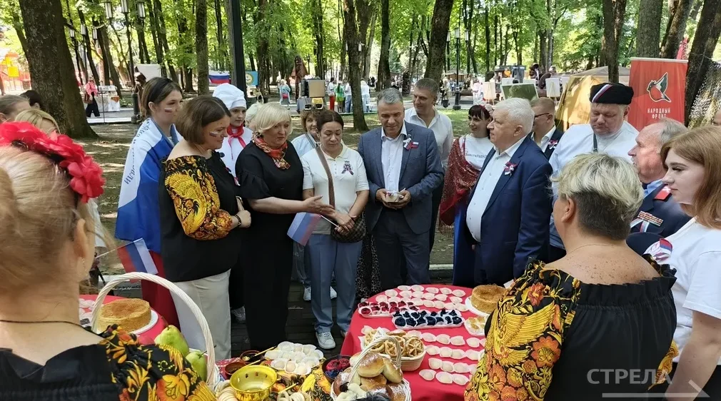 В Брянске прошел праздничный фестиваль «В единстве народов сила России»