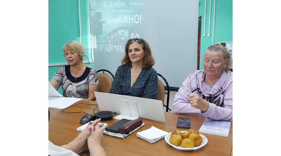 Члены Новозыбковской МО ВОС встретились с «Зыбчанами»