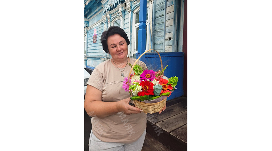 Новозыбчанка Людмила Снытко превратила родительский дом в оазис