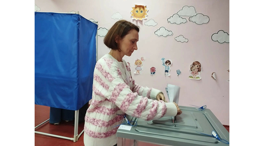 Новозыбковцы продолжают голосовать