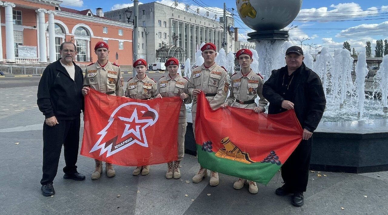 Брянские юнармейцы Поста №1 — в десятке лучших на Всероссийском слёте «Наследники Победы»