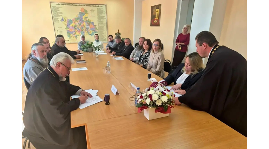 Новозыбковская гимназия подписала договор с Клинцовской епархией РПЦ
