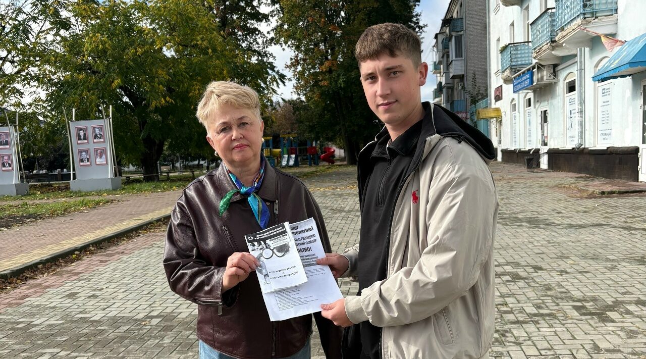 Будущие медики напомнили новозыбковцам о необходимости диспансеризации