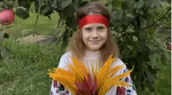 Новозыбковская девочка участвует в конкурсе видеороликов «Родное слово»